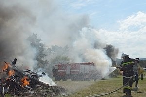 Крымские спасатели при помощи вертолёта ликвидировали условный лесной пожар в Симферопольском районе