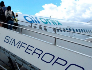 В Крыму будут добиваться снижения стоимости авиабилетов