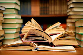 Симферопольским первоклассникам 1 сентября подарят по набору книг для семейного чтения