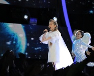 Елизавета Куклишина представила Крым в финале национального отбора «Детского Евровидения -2018» в «Артеке»