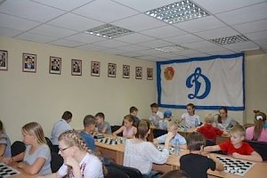Третий год подряд первое место в турнире по шашкам у Крымской таможни