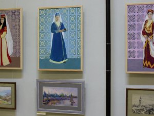 В Феодосии открылась выставка картин о Крыме