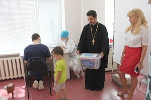 Крымская евпархия стала инициатором проведения в республике благотворительной акции «Коробка храбрости»