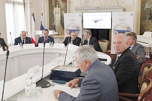В Ливадийском дворце обсуждают роль общественной дипломатии в развитии и укреплении евразийской интеграции