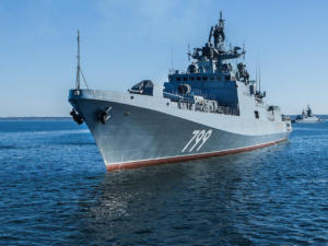 Фрегат Черноморского флота «Адмирал Макаров» вышел из Севастополя и взял курс на Средиземное море