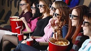 В России желают запретить хрустеть попкорном в кинотеатрах