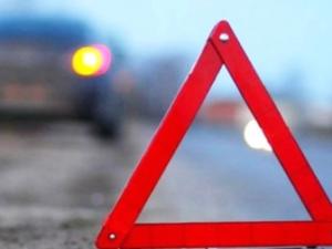 В Симферопольском районе во время столкновения автомобиля и автобуса погиб водитель легковушки