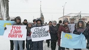 Крымские татары перестают помнить о меджлисе как о страшном сне