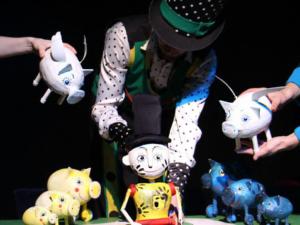 Крымский академический театр кукол проводит конкурс детского рисунка «Всё начинается с детства»