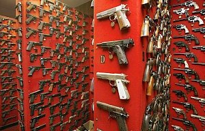10 000 гранатомет и 7 000 пистолет: сколько платят за добровольную сдачу оружия