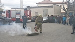 Крымские пожарные провели занятия по пожарной безопасности