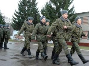 Первые весенние призывники из Севастополя ушли в армию и флот