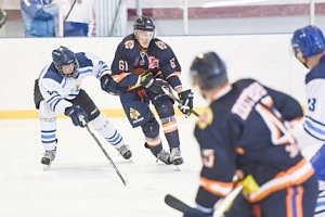 «В хоккей играют настоящие мужчины!» — сборная МЧС России вышла на лед побеждать!