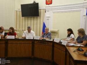 Реализацию нацпроектов по направлению «Здравоохранение» обсудили в правительстве Крыма