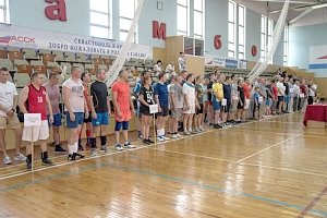 В УМВД России по г. Севастополю наградили победителей турнира по волейболу между полицейских