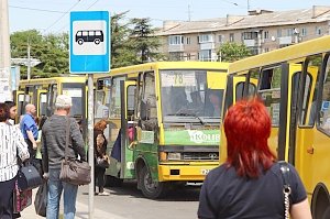 В Симферополе затягивается переход на новые маршрутки