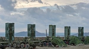 В Крыму развернули ракетные комплексы С — 400 и «Панцирь-С»