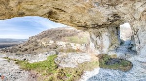 Пещерный город Бакла очистят от мусора и надписей вандалов