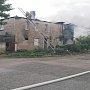 В Севастополе из горящего многоквартирного дома спасатели эвакуировали 16 человек