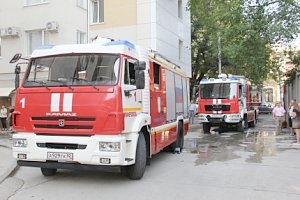 Ликвидировали пожар в многоэтажном жилом доме в городе Симферополь
