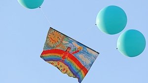 Это опасно: жителей Севастополя просят отказаться от воздушных шаров и небесных фонариков