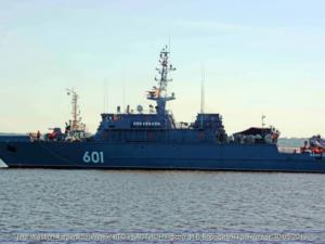 Новейший морской тральщик «Иван Антонов» прибыл в Севастополь