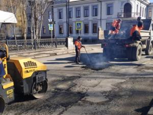 Крымавтодор отчитался о ямочном ремонте на дорогах Крыма