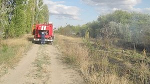 Крымские огнеборцы 17 раз тушили возгорания сухой травы