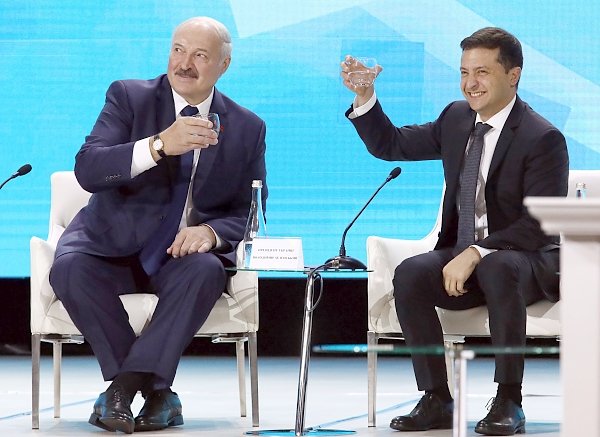 «Да очнитесь вы в конце концов». Президент Белоруссии призвал к поддержке Зеленского