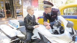В Севастополе обучать детей Правилам дорожного движения начали артисты театра юного зрителя