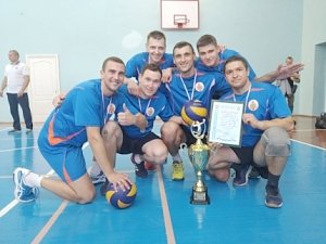 Крымские спасатели — победители соревнований по волейболу