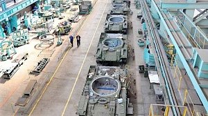 Один танк в десять лет: Зеленский шокирован развалом в Укроборонпроме
