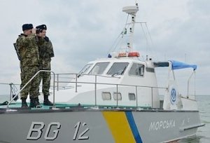 Украинские пограничники разворачивают новый пост на острове у берегов российского Крыма