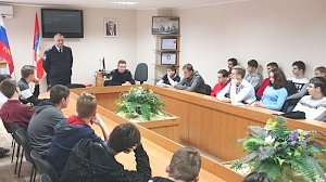 Полицейские провели профилактическую встречу с учащимися Севастопольского колледжа информационных технологий и промышленности
