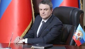 Глава ЛНР поздравил жителей Крыма с Днем Конституции Республики
