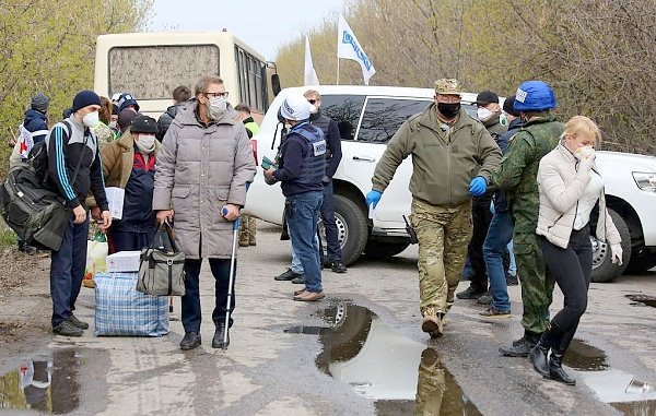ДНР и Украина обменялись пленными в Донбассе