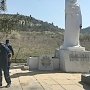 В Бахчисарайском районе привели в порядок памятник на месте захоронения солдат