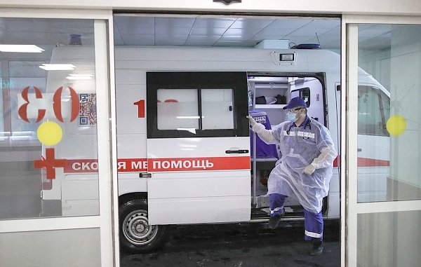 Число заразившихся коронавирусом в России превысило 553 тысячи человек