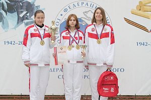 Воспитанницы ялтинской спортшколы №6 установили рекорд России