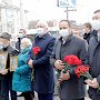 В Симферополе отметили день памяти дважды Героя Советского Союза Амет-Хана Султана