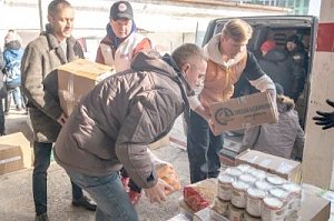 Севастополь направил ещё 40 тонн гуманитарной помощи для жителей ДНР и ЛНР
