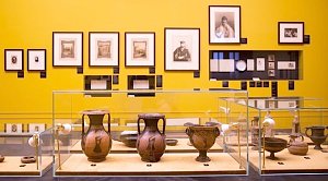 Предметы из музеев и дворцов Ялты вошли в экспозицию выставки в «Царицыно»