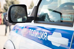 В Севастополе сотрудники полиции задержали двух подозреваемых в умышленном причинении вреда здоровью своему приятелю