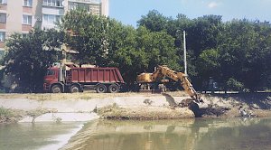 Русло Салгира начали чистить на одном из самых подтапливаемых участков в Симферополе