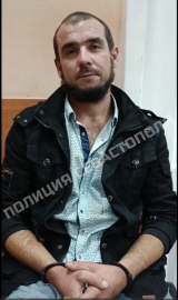 Севастопольские сотрудники полиции задержали подозреваемого в разбойном нападении на продавца
