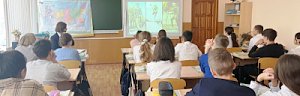 Севастопольские старшеклассники повторяют правила безопасного передвижения на самокатах при помощи тематических видеороликов
