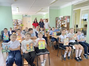 Автоинспекторы Севастополя провели для школьников «Час дорожной безопасности»